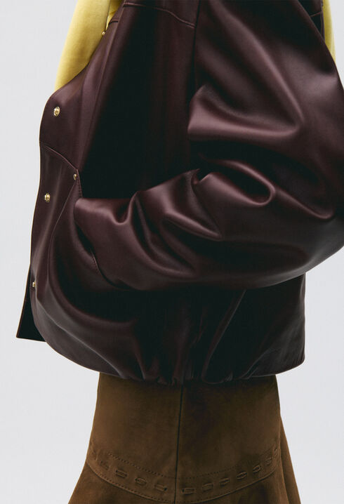Short leather jacket
