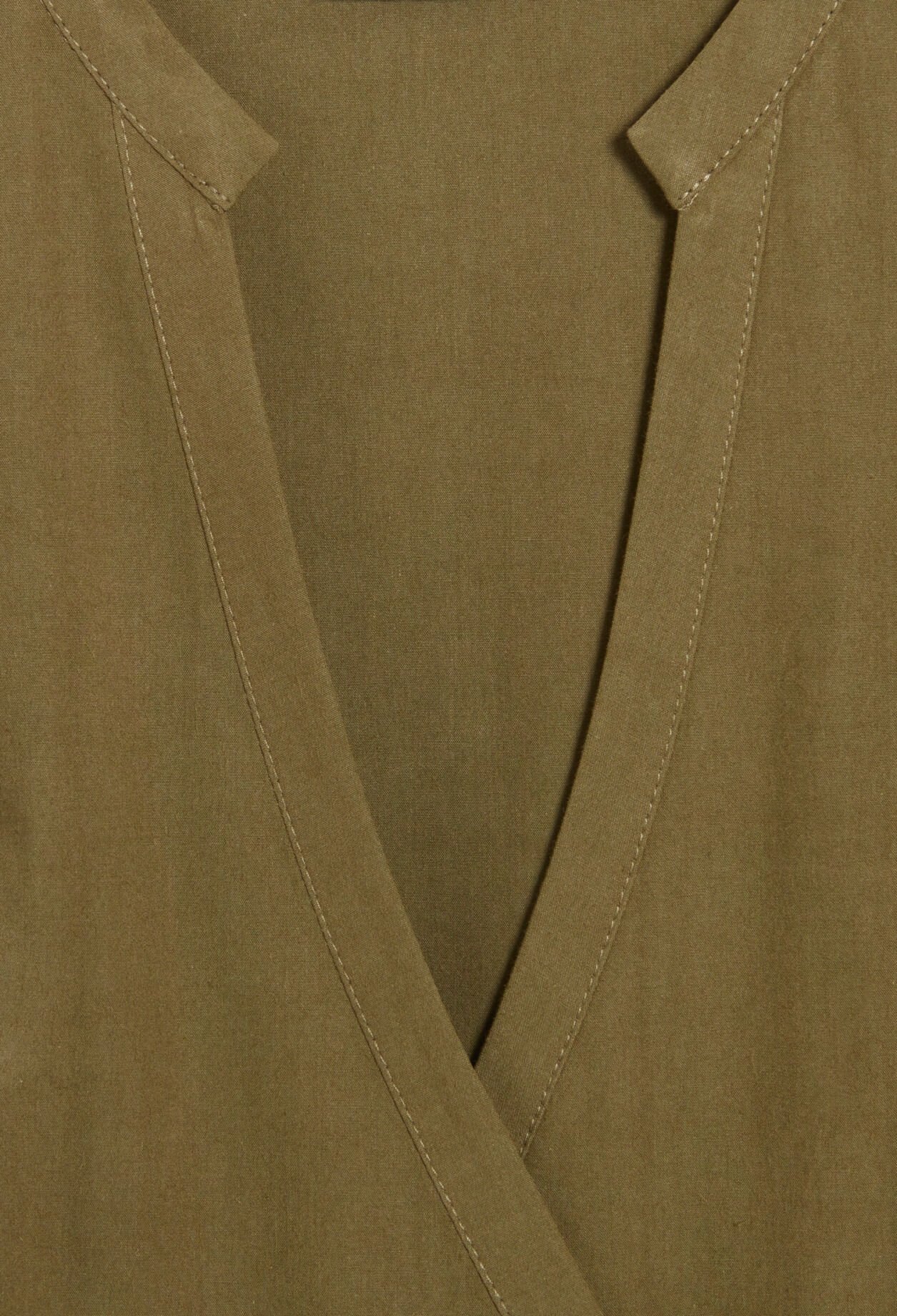 Short wrap dress with mandarin collar