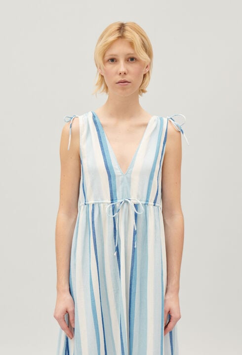 Long blue striped dress