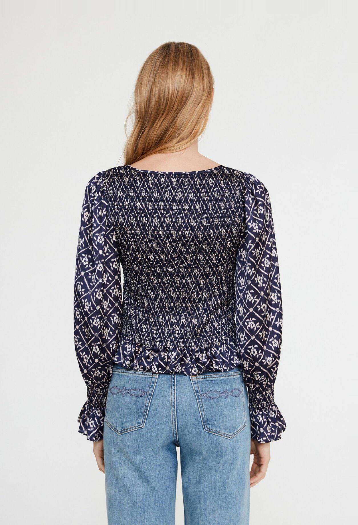 Blouse bleue imprimée à encolure carré