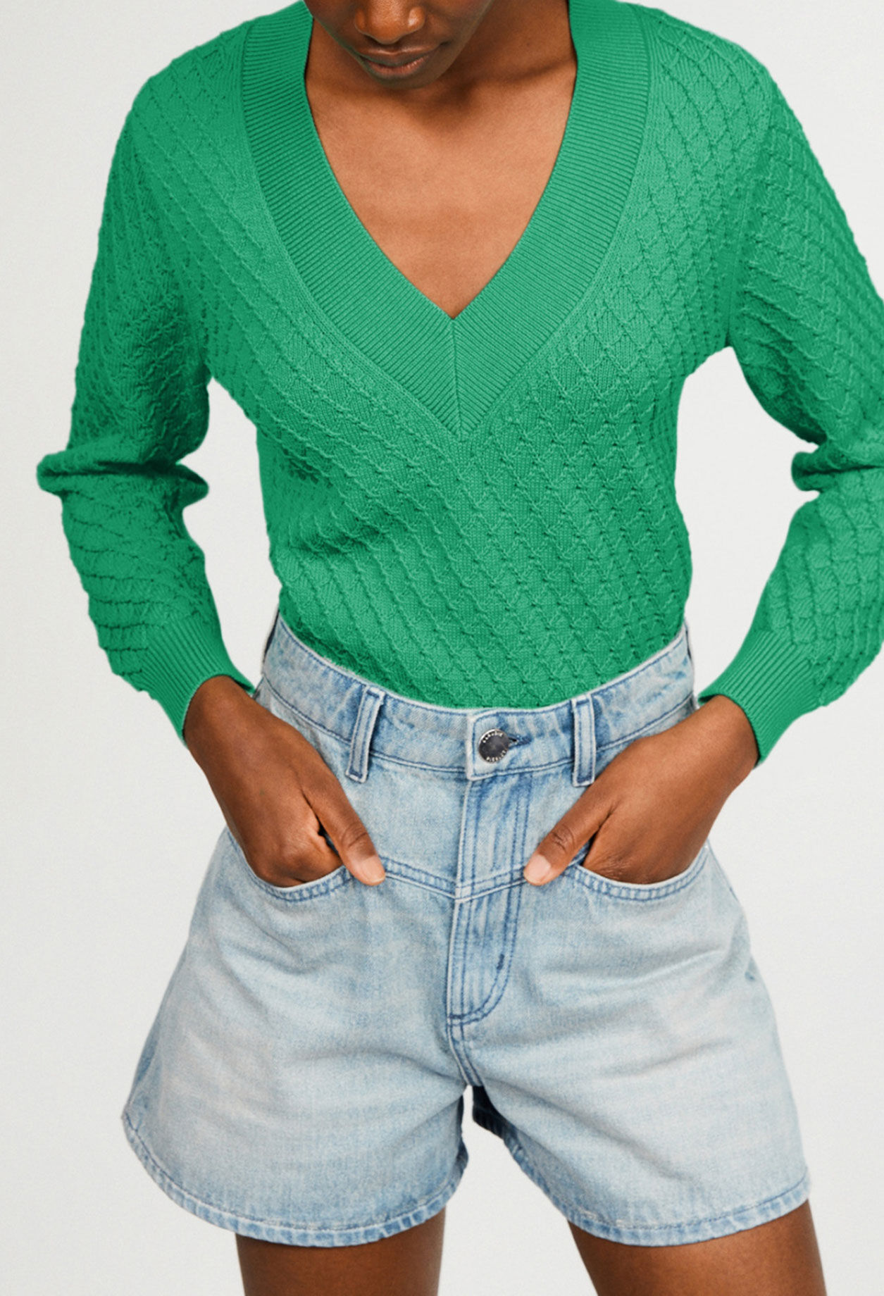 Cropped pullover