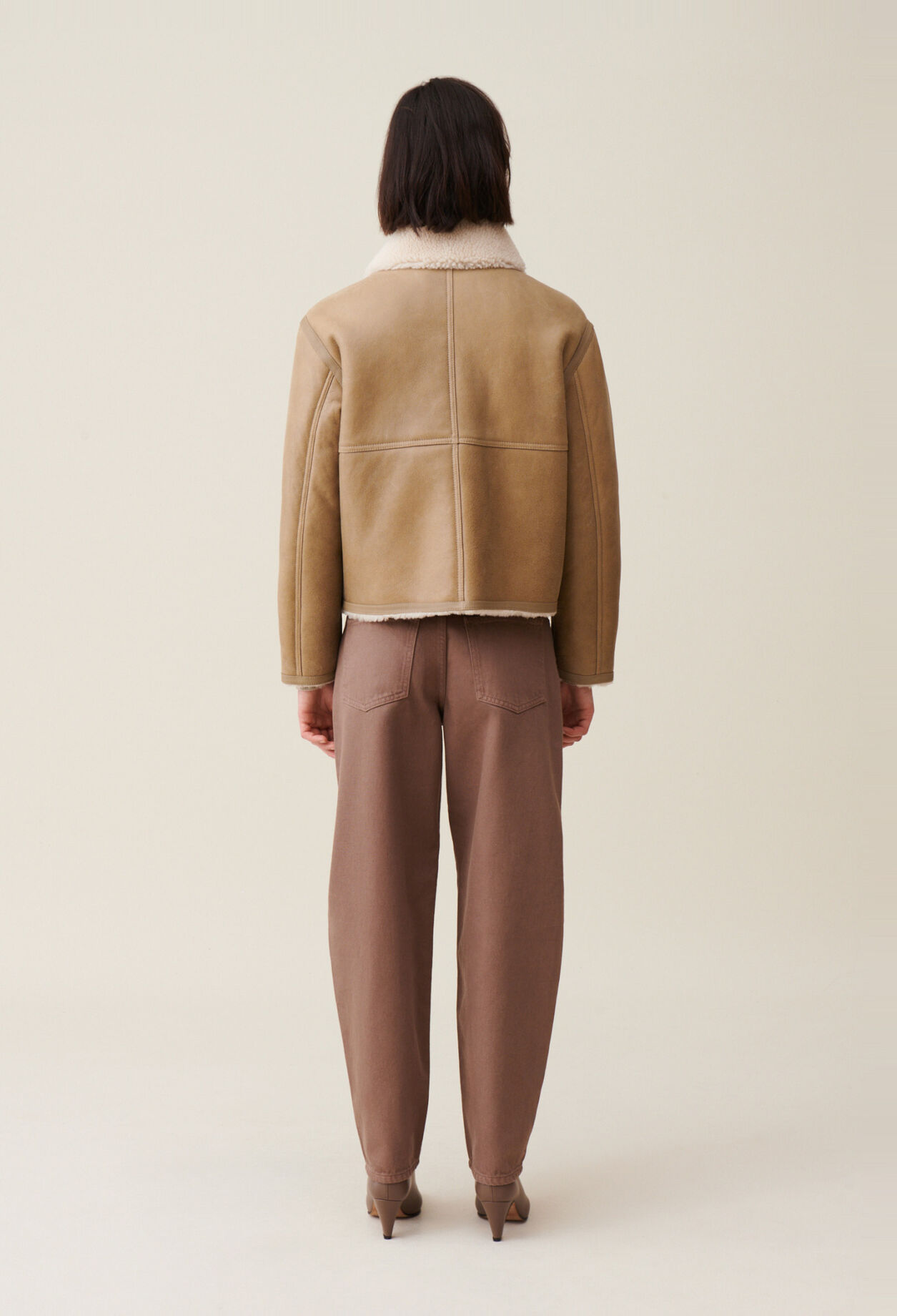 Short beige shearling jacket