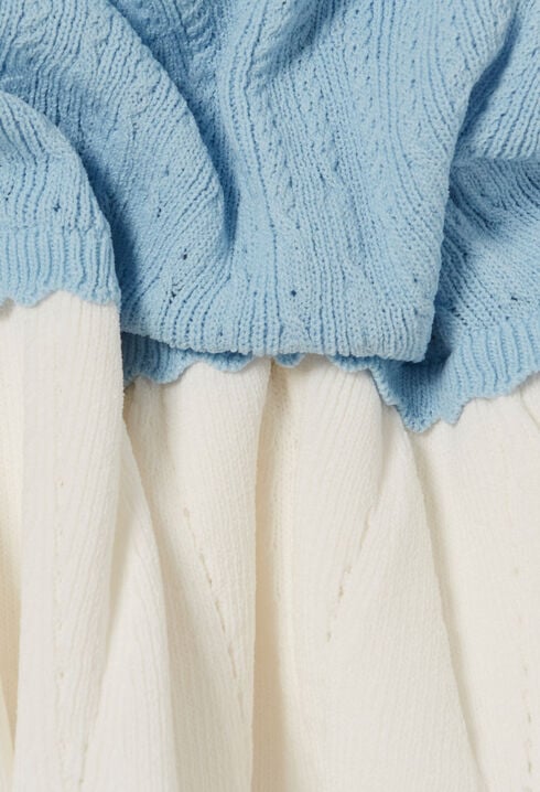 Round neck knit top