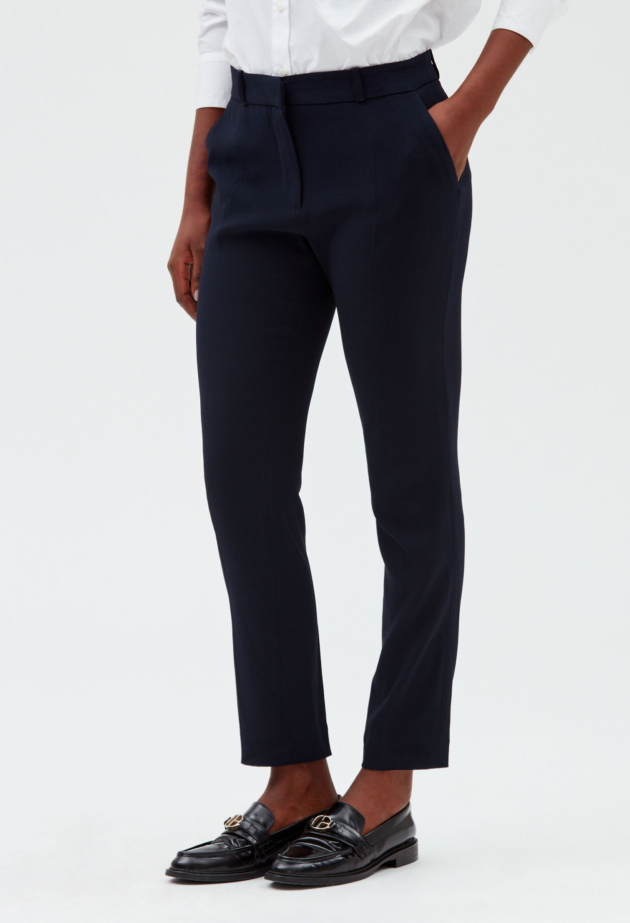 Plain coloured tailored trousers