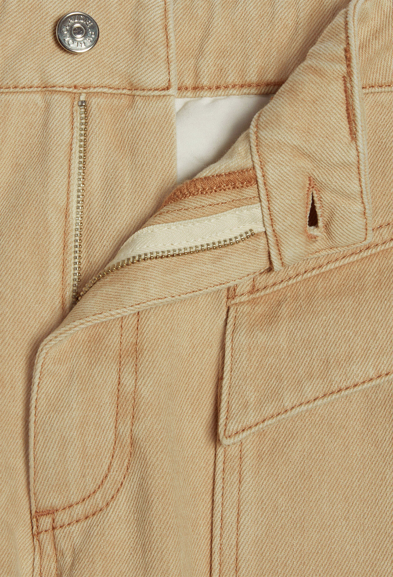 Slightly baggy straight-cut jeans