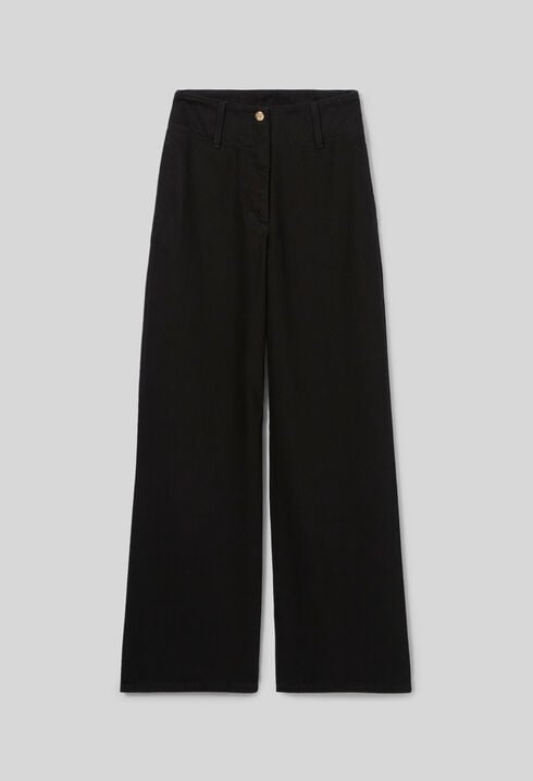 Wide-leg denim jeans