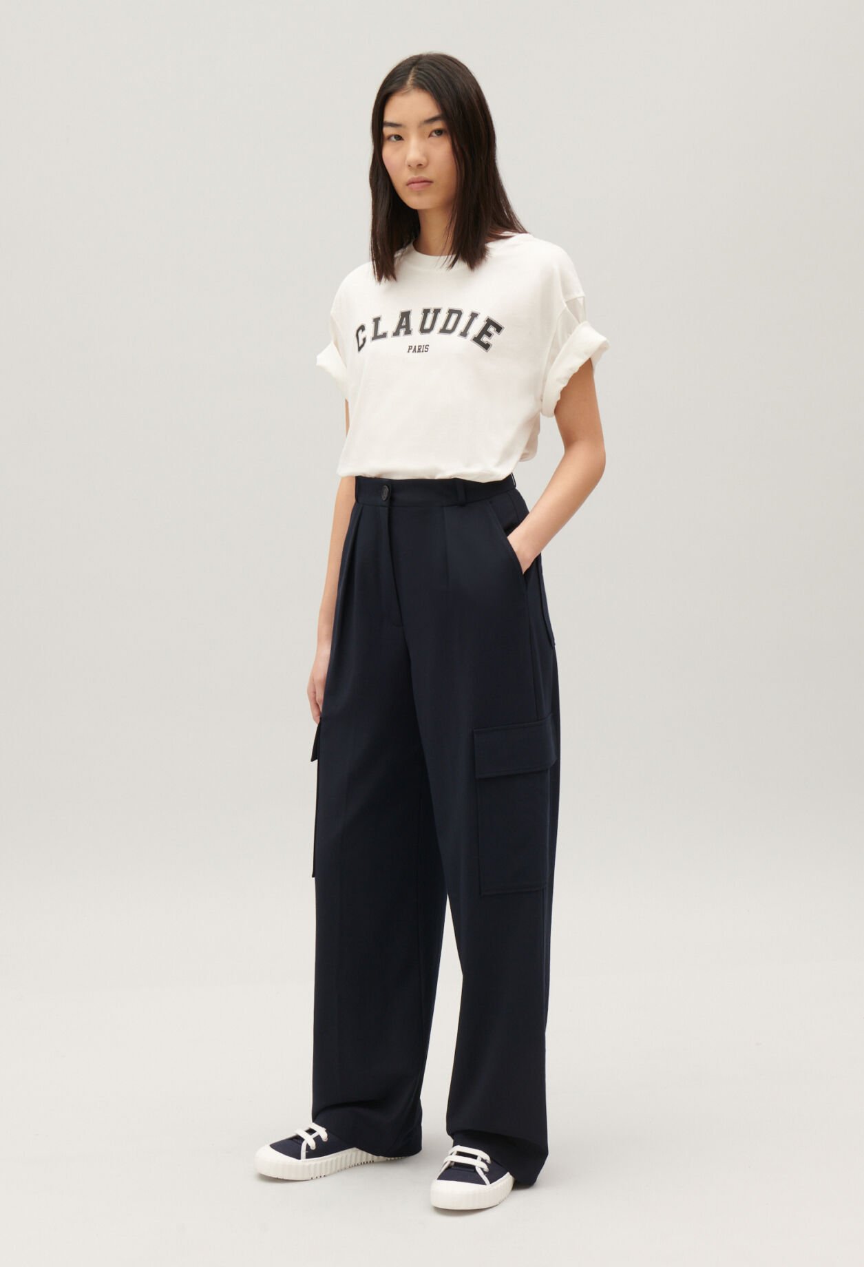 Navy cargo trousers