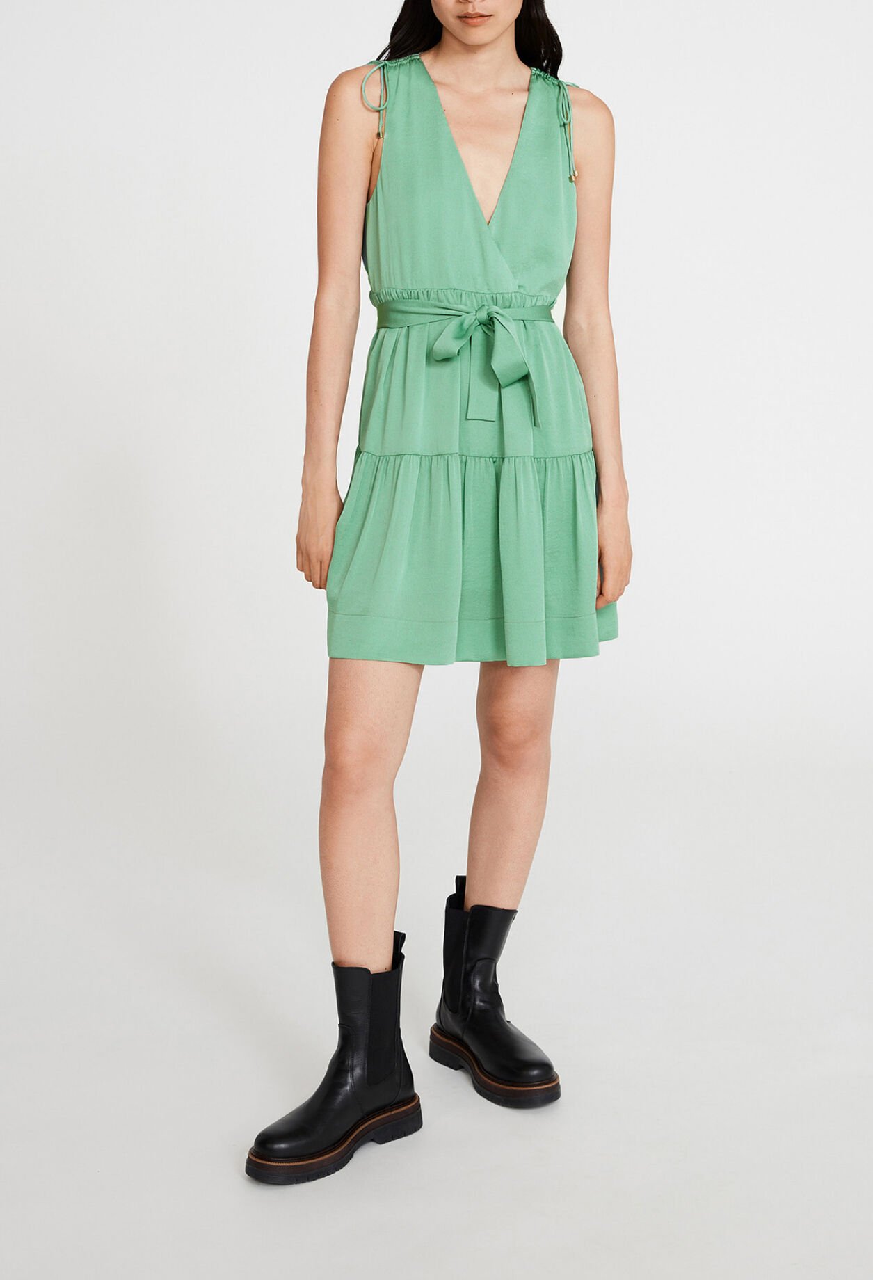 Robe fluide avec ceinture