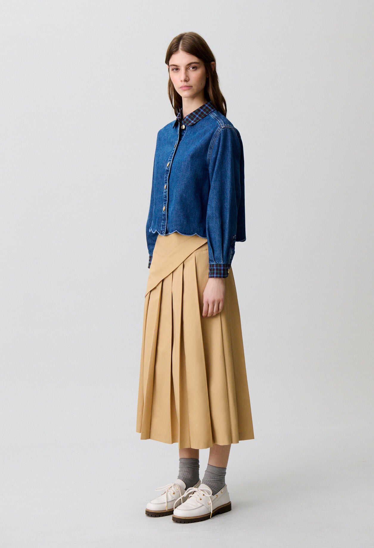 Pleated midi skirt