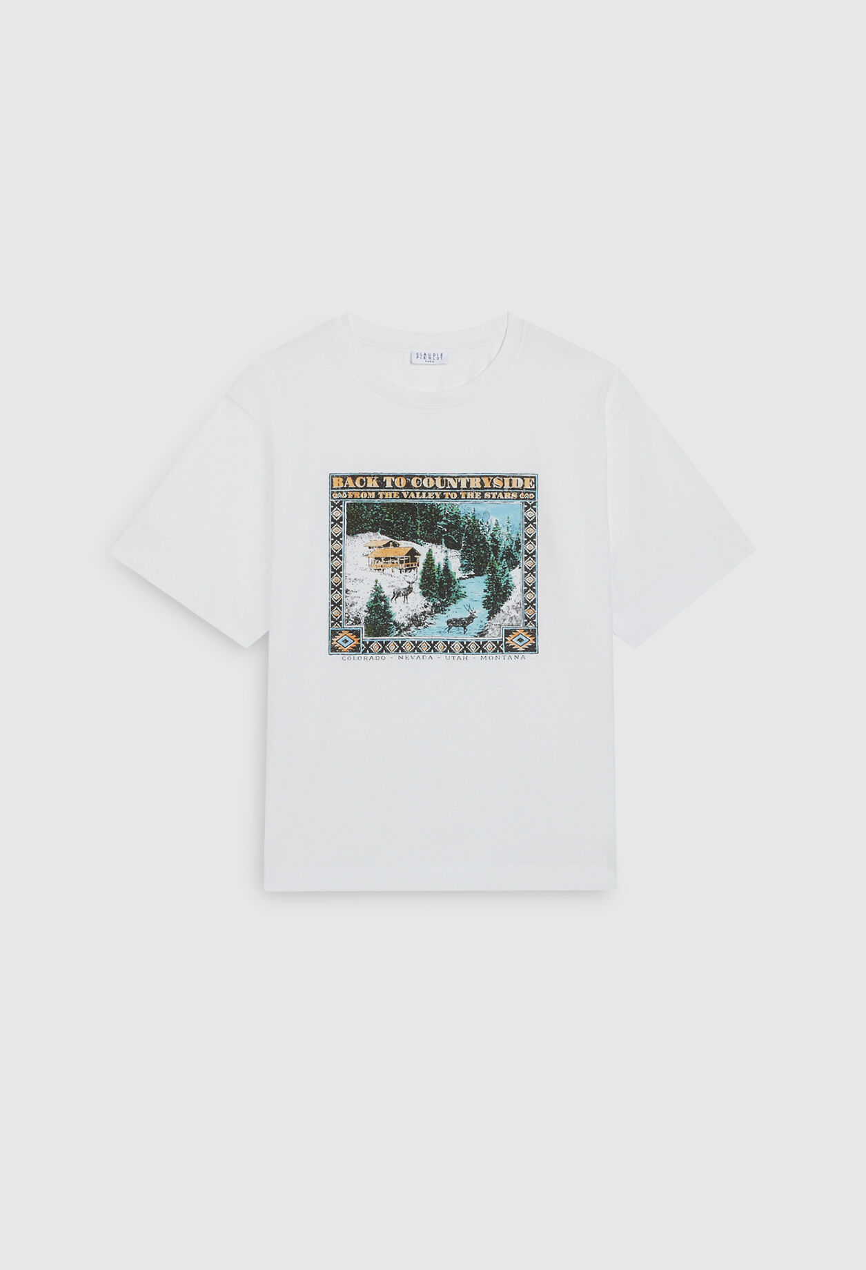 Slightly oversized T-shirt