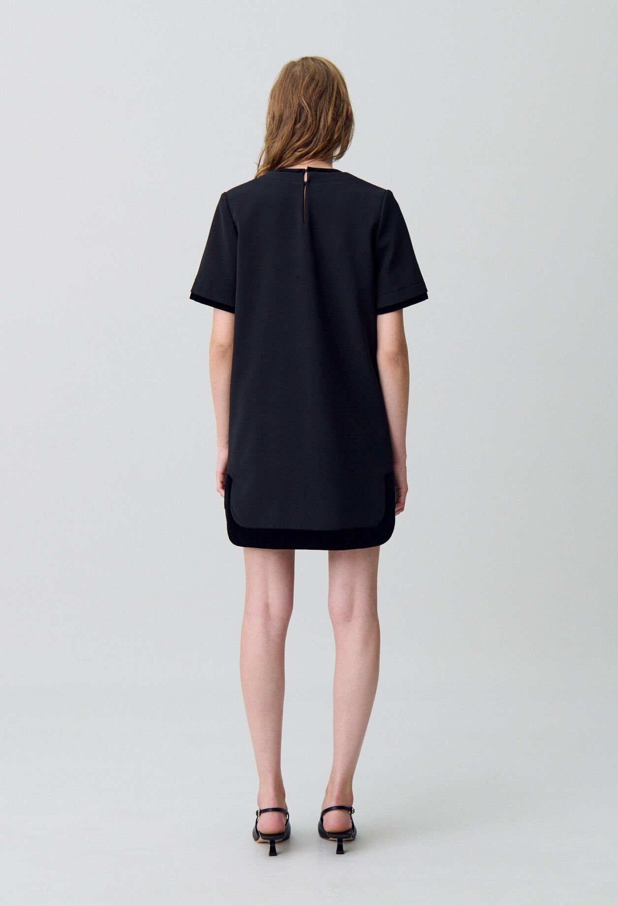 Short velvet dress
