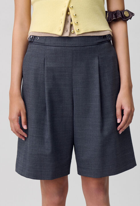 Pleated Bermuda Shorts