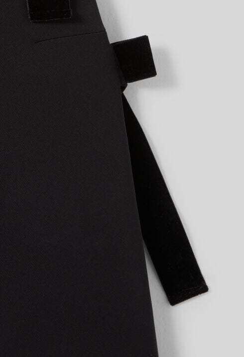 Short velvet dress