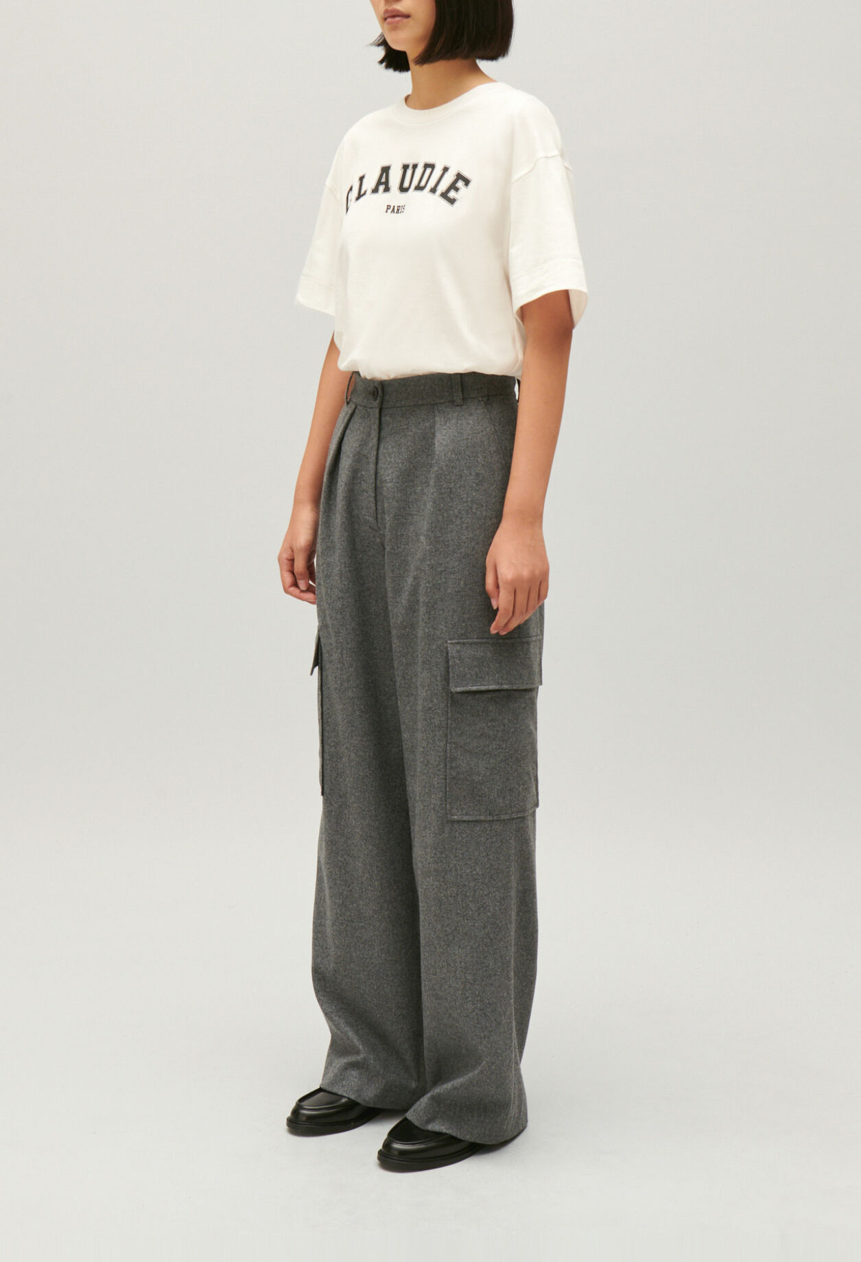 Light grey cargo trousers