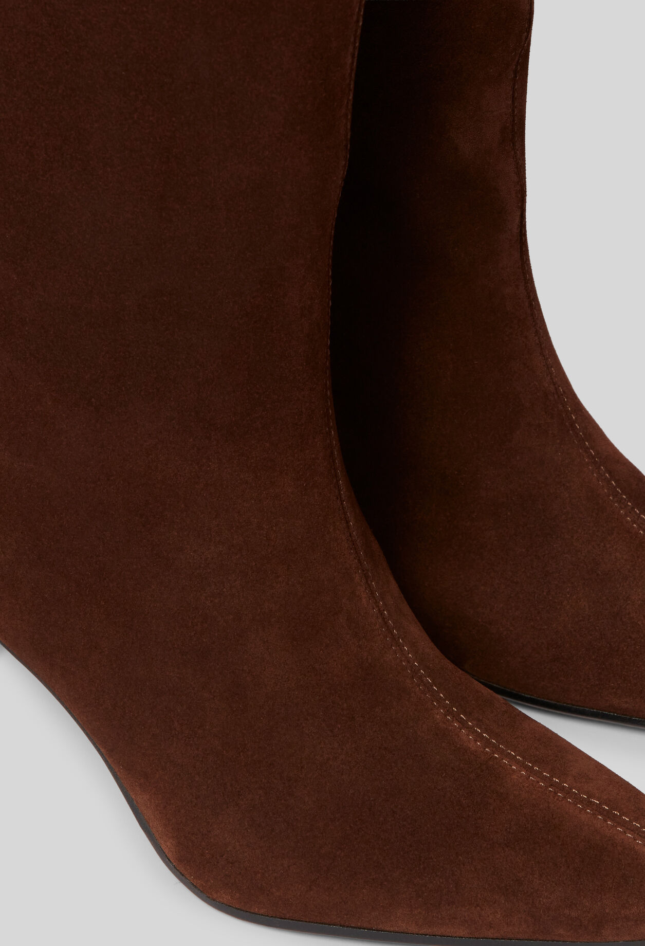 Suede heeled boots