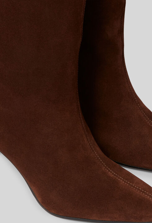 Suede heeled boots
