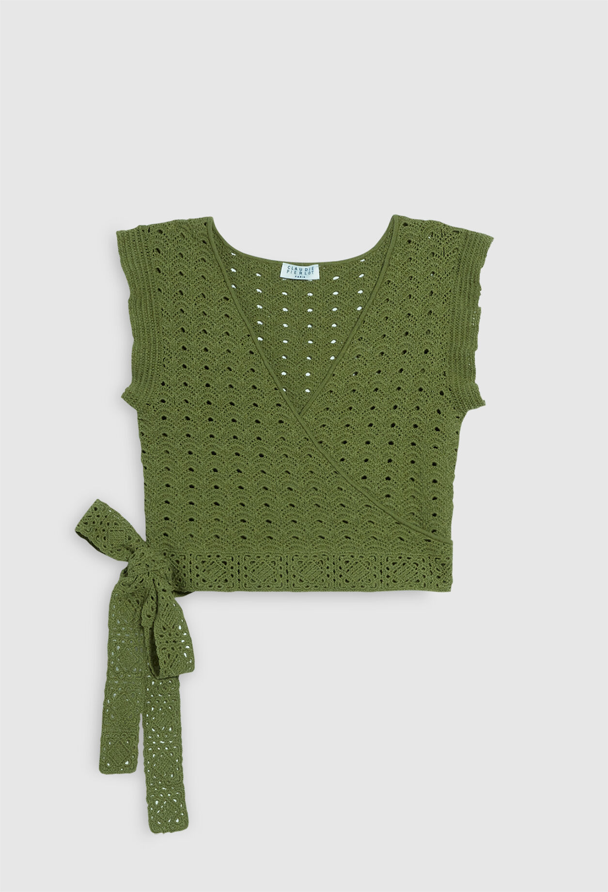 Sleeveless knit top