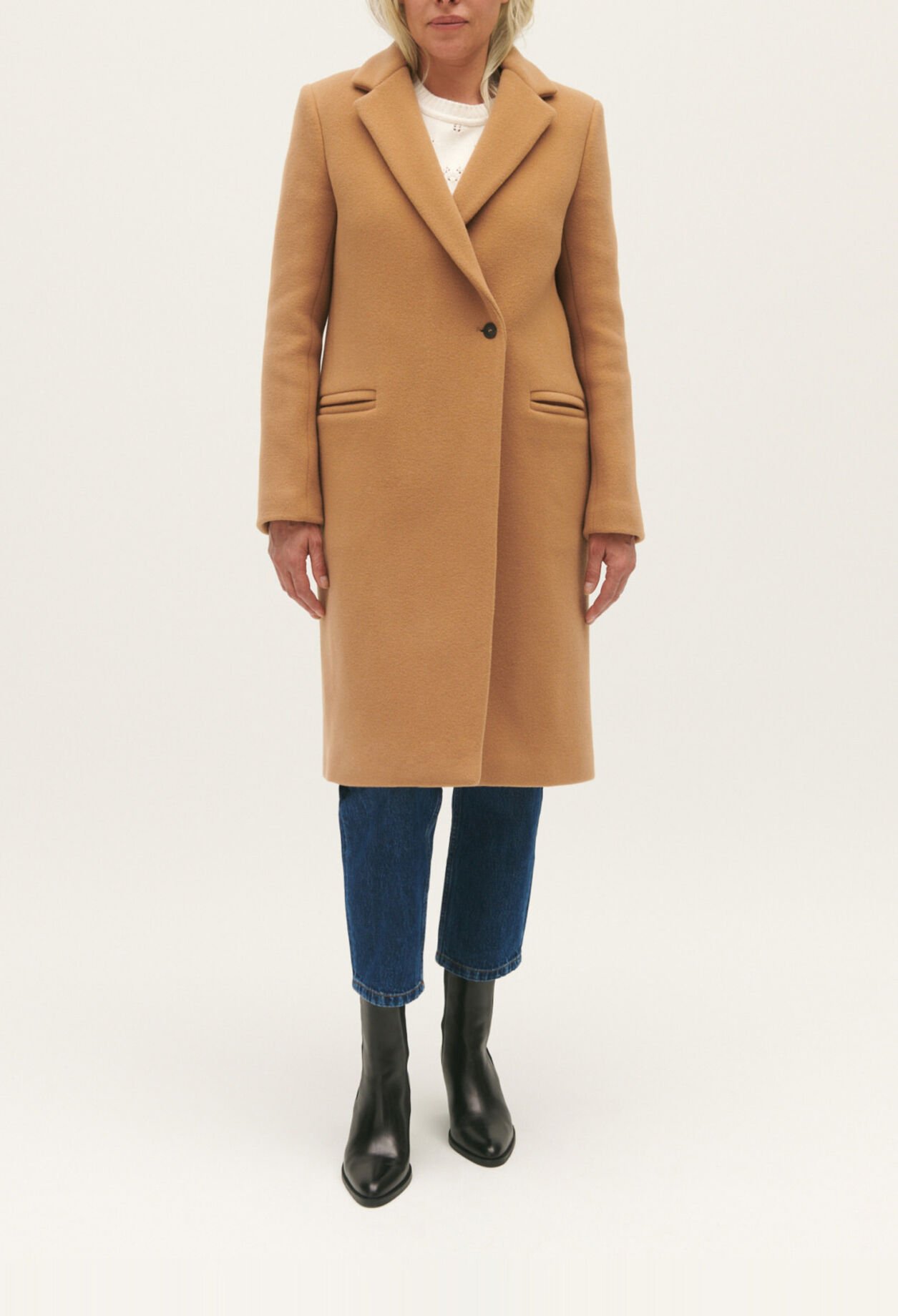Mid-length wool blend coat