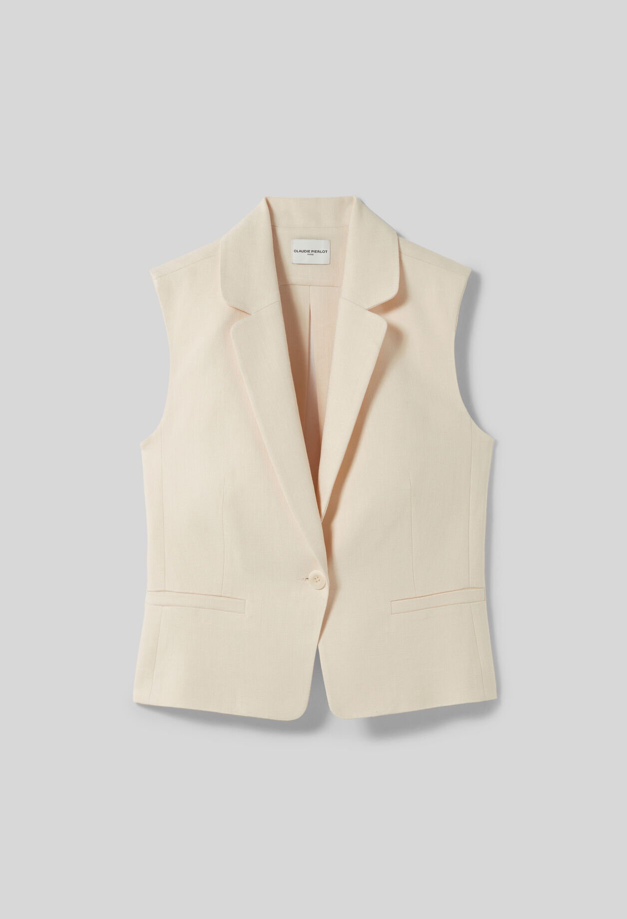 Sleeveless tailored blazer