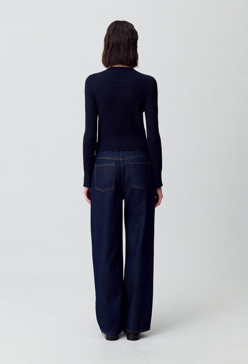 Thin knit jumper with bows