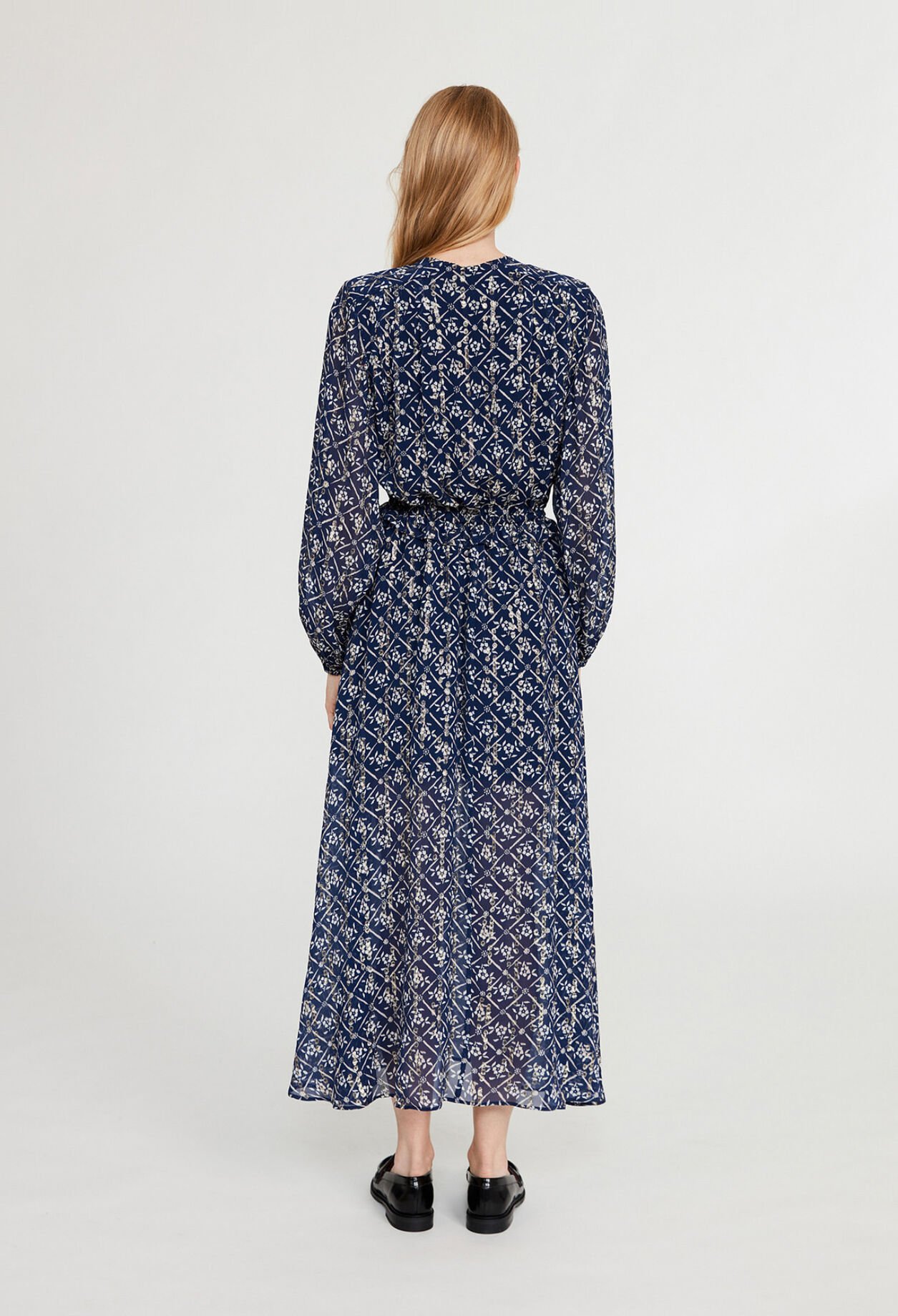 Robe longue à motifs fleuris