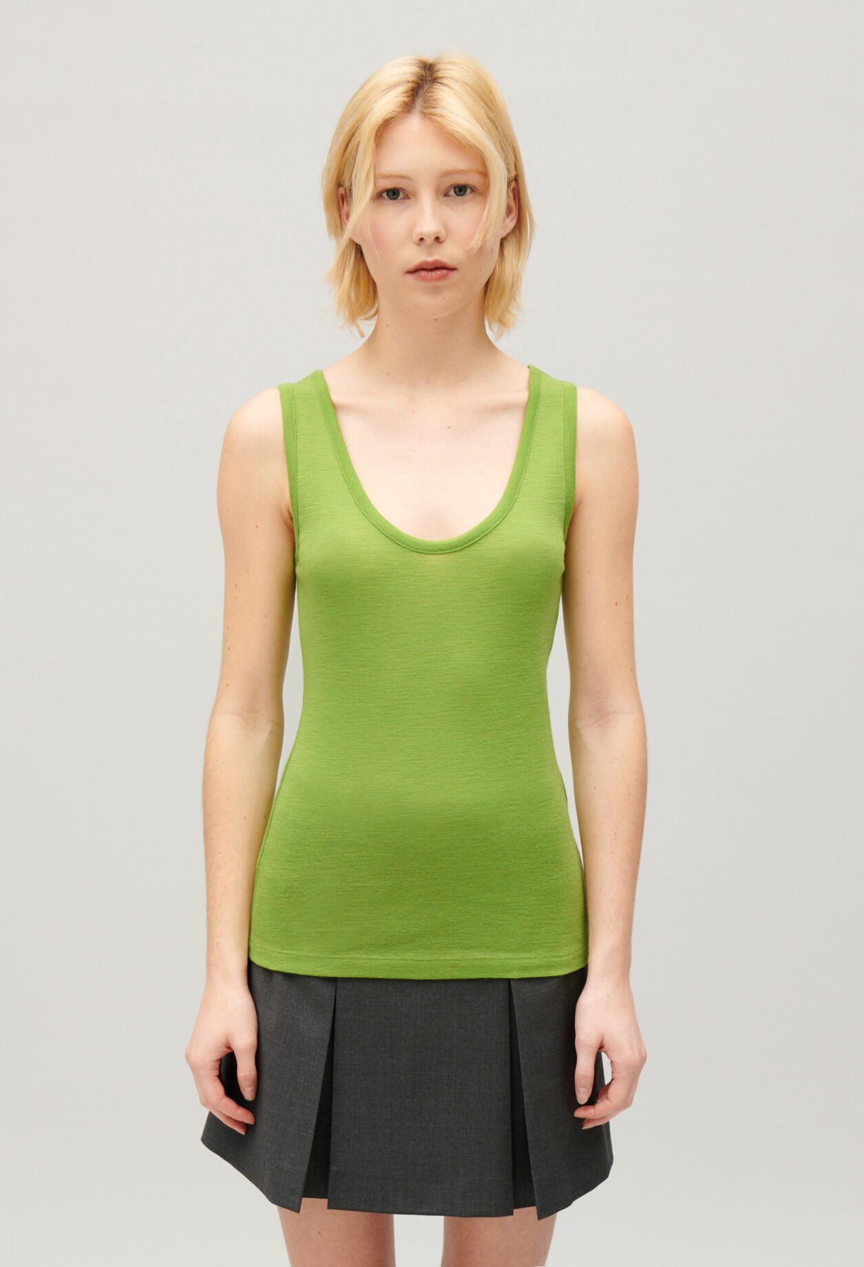 Wool vest top