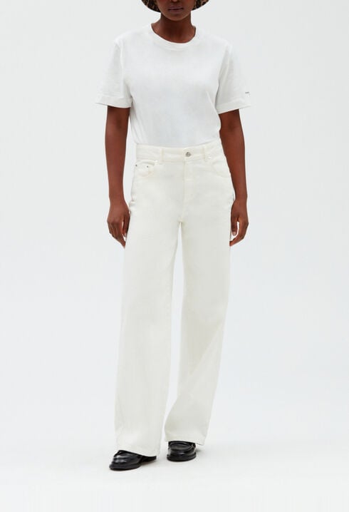 Embroidered short sleeves t-shirt