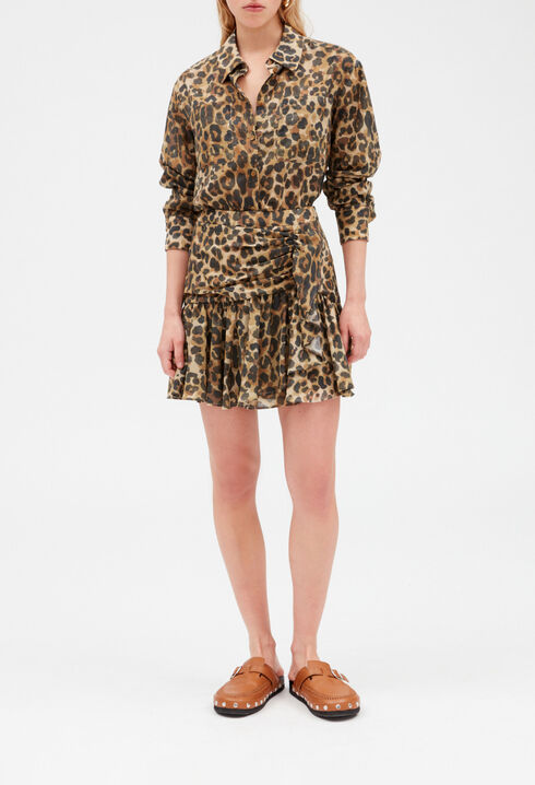 Short leopard skirt