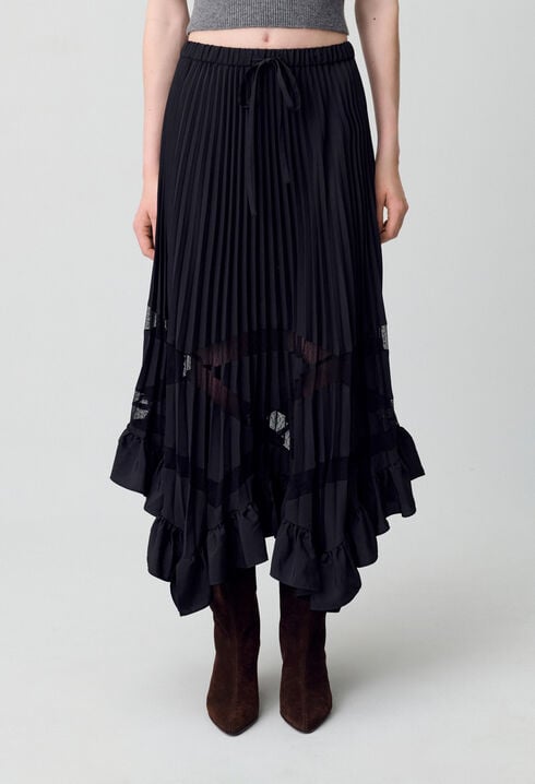 Asymmetrical pleated skirt