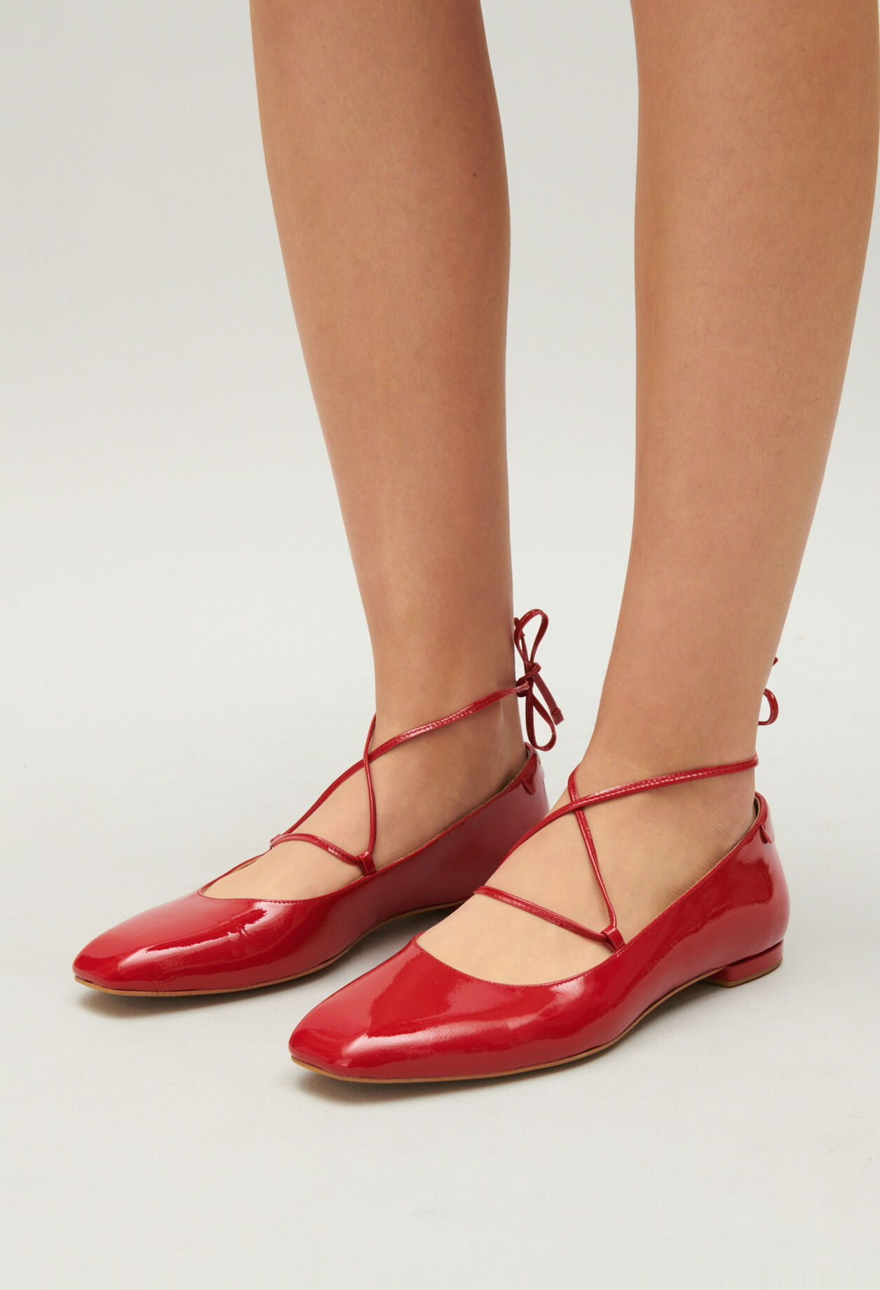 Patent leather ballet pumps