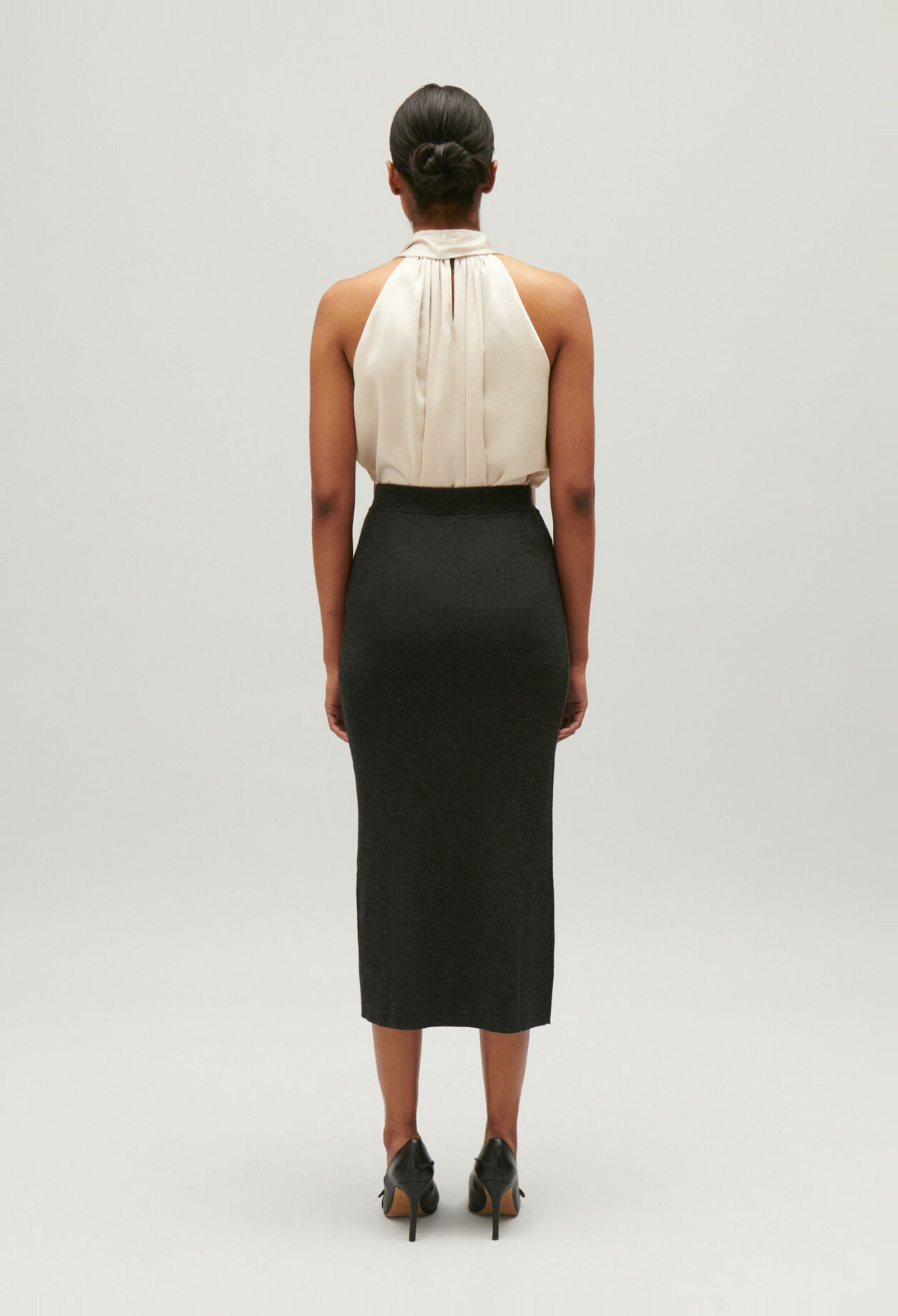 Marled grey knit maxi skirt