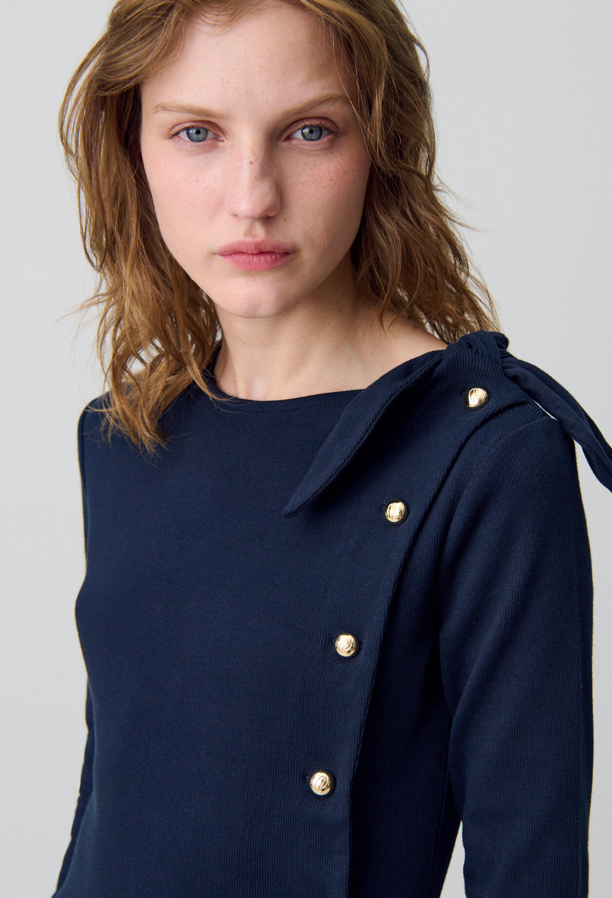 Long-sleeved T-shirt