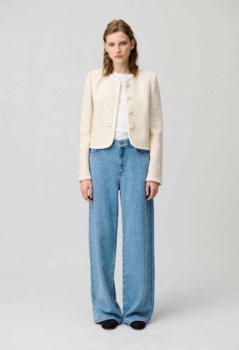 Buttoned short tweed jacket