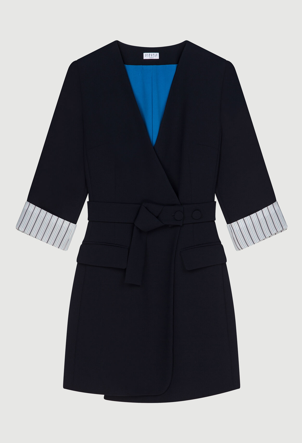 Dress with contrasting cuffs