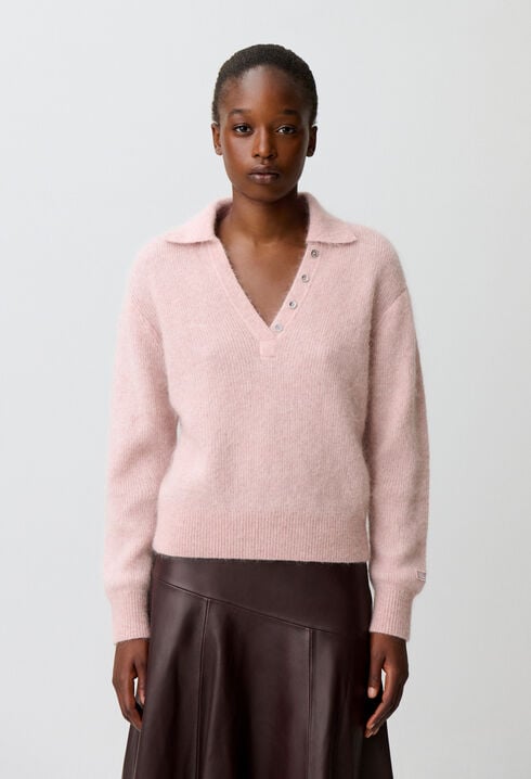 Relaxed fluffy knit jumper
