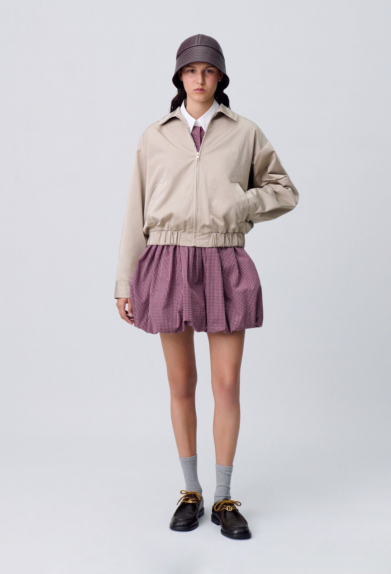 Oversized zip-up jacket