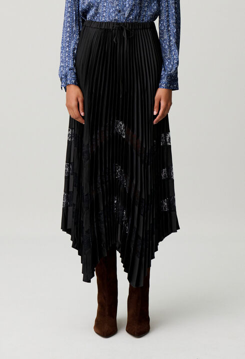 Pleated satin and lace skirt