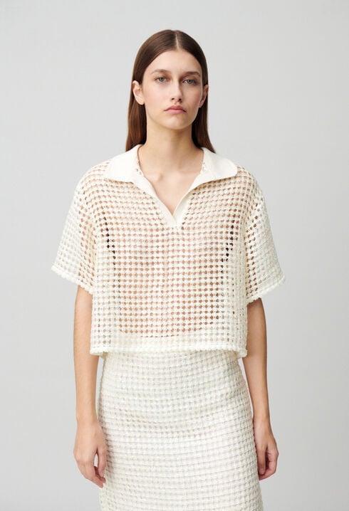 Short-sleeved crochet top
