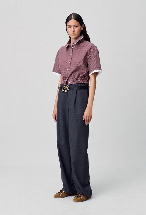 Short checked shirt