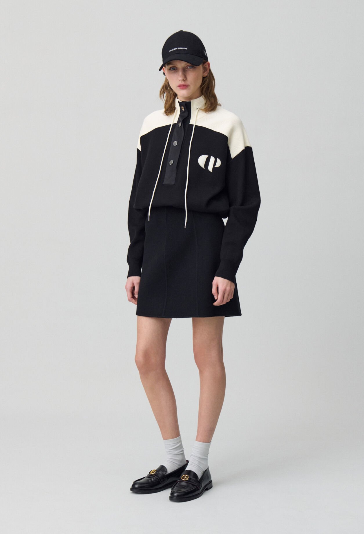 Minimum half-zip sweatshirt