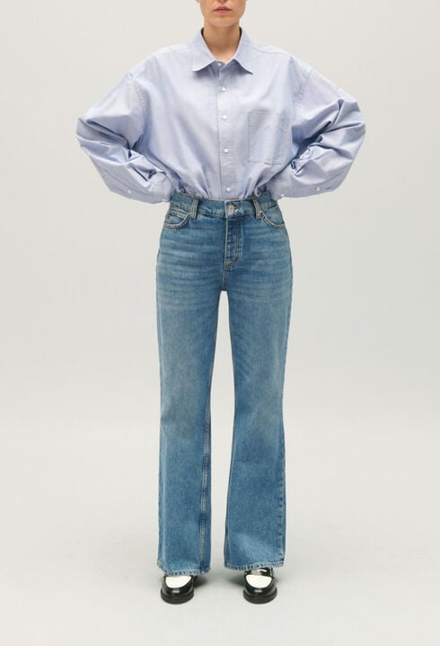 Blue straight-leg jeans