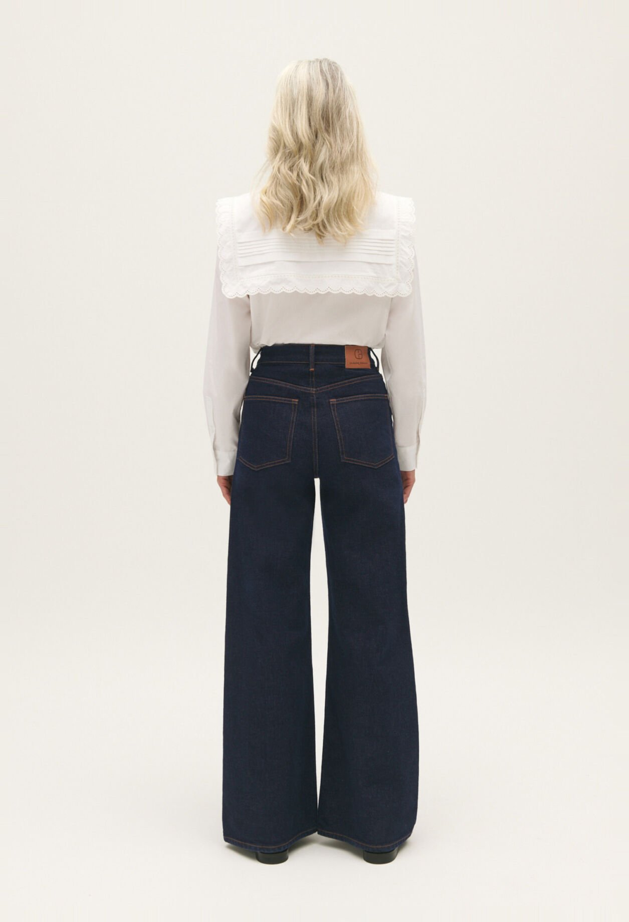 Blue straight-leg raw denim jeans