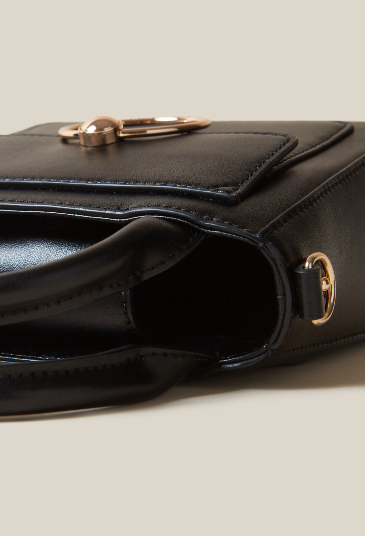 Mini Anouck smooth leather bag