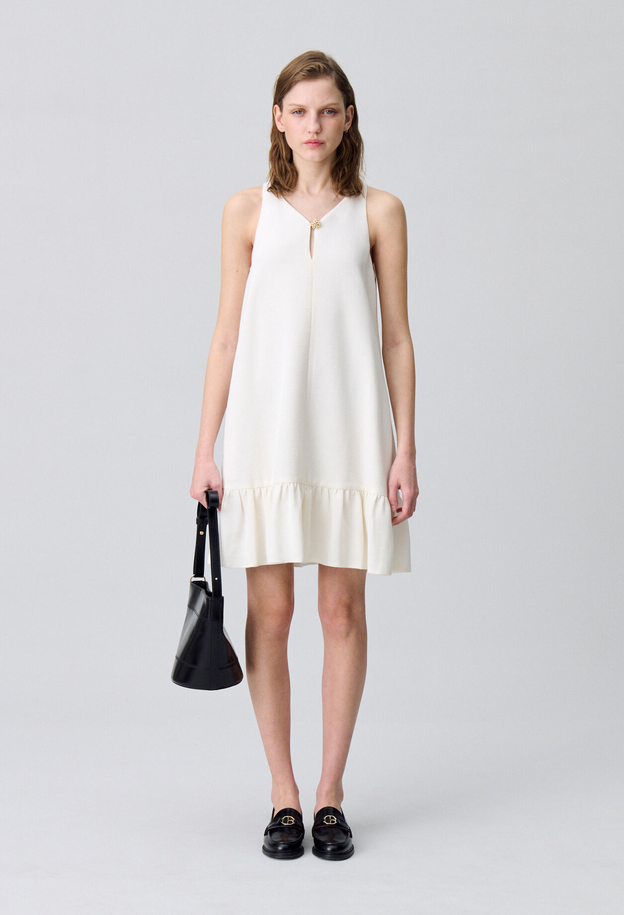 Sleeveless short dress