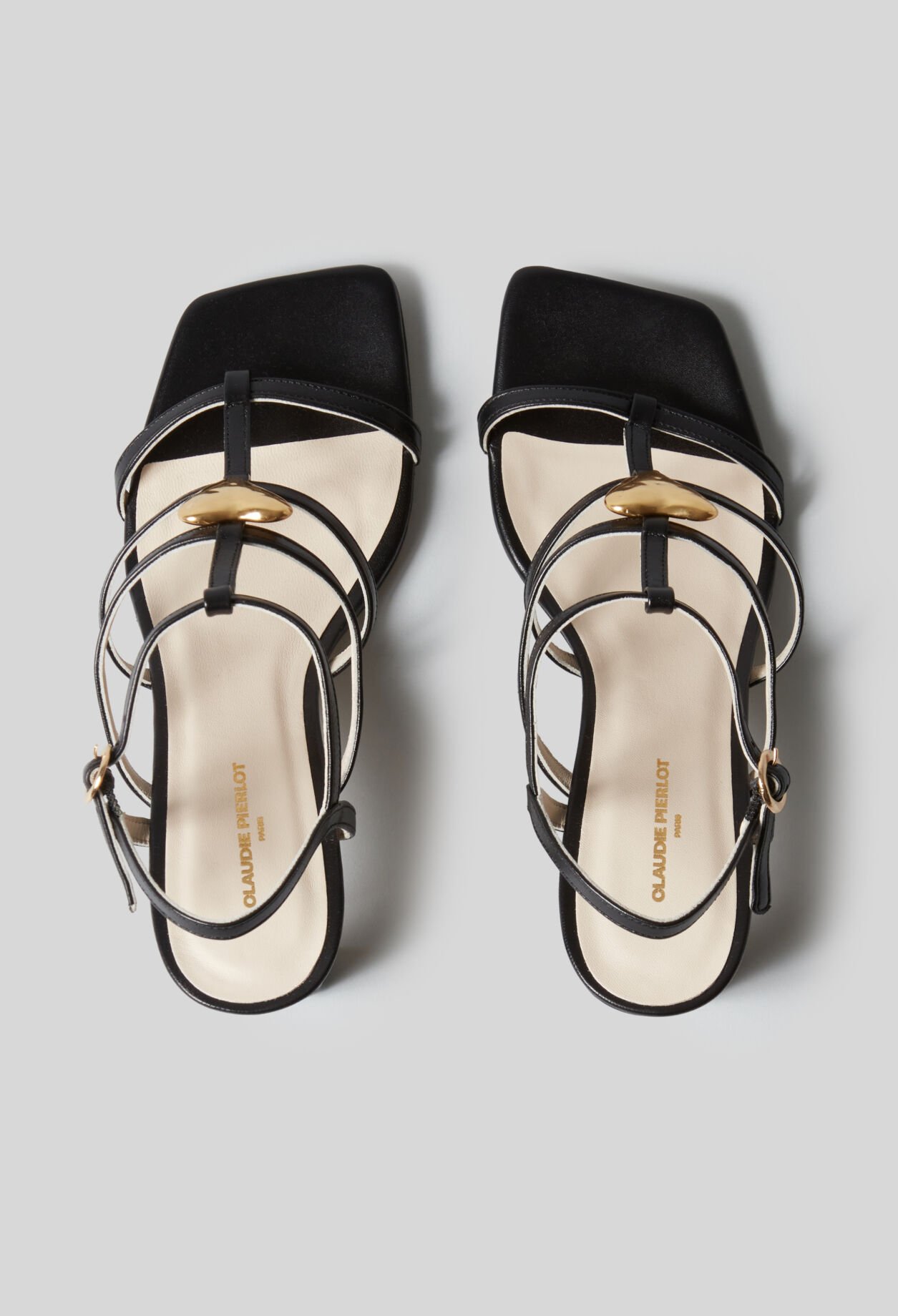 Leather heart heel sandals