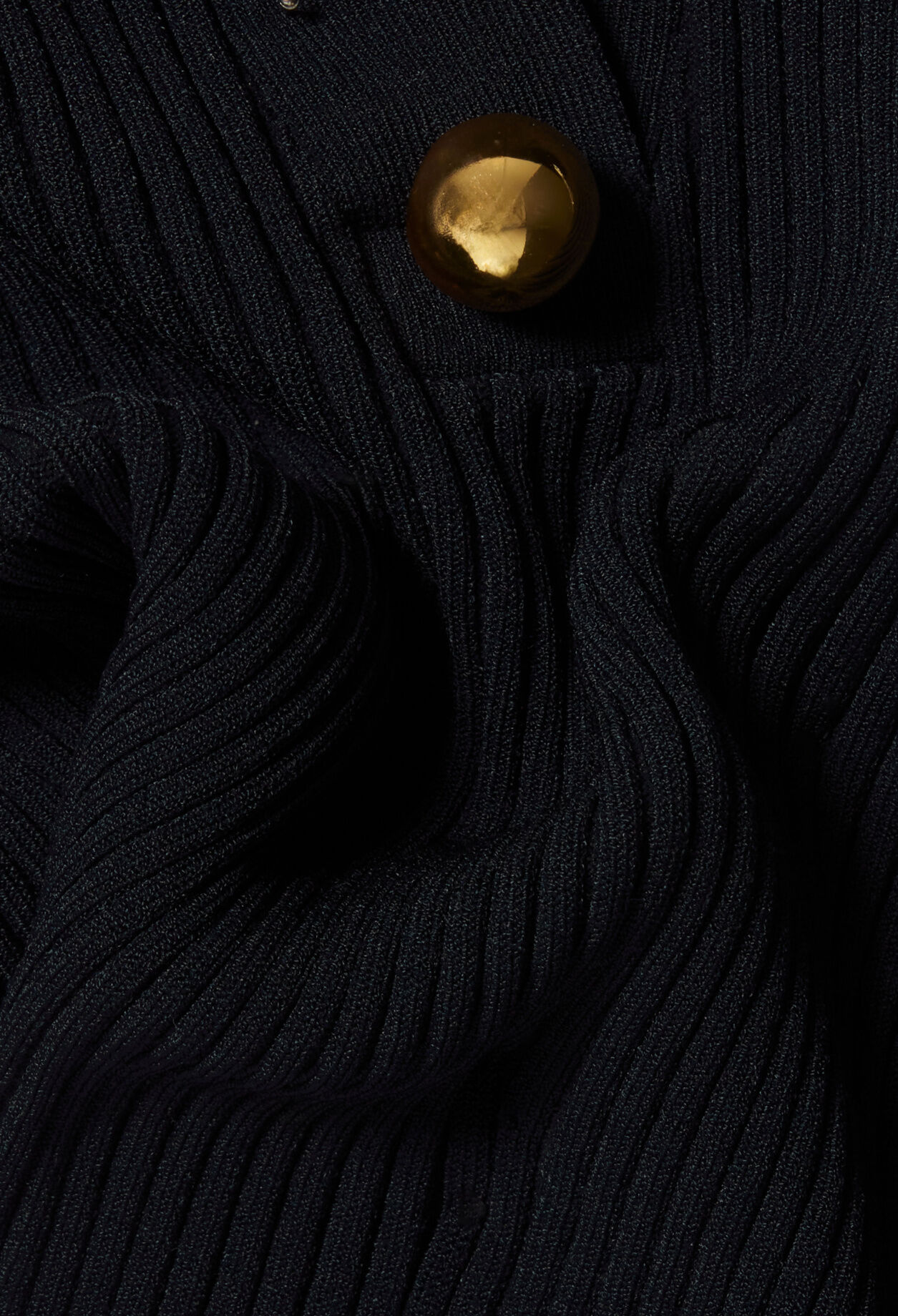 Fine knit top