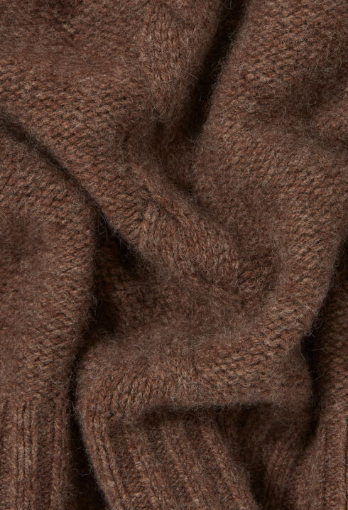 Fine knit top