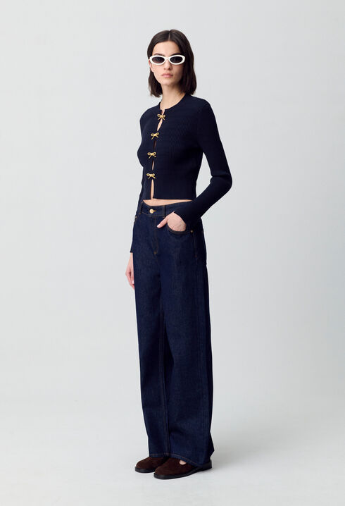 Thin knit jumper with bows
