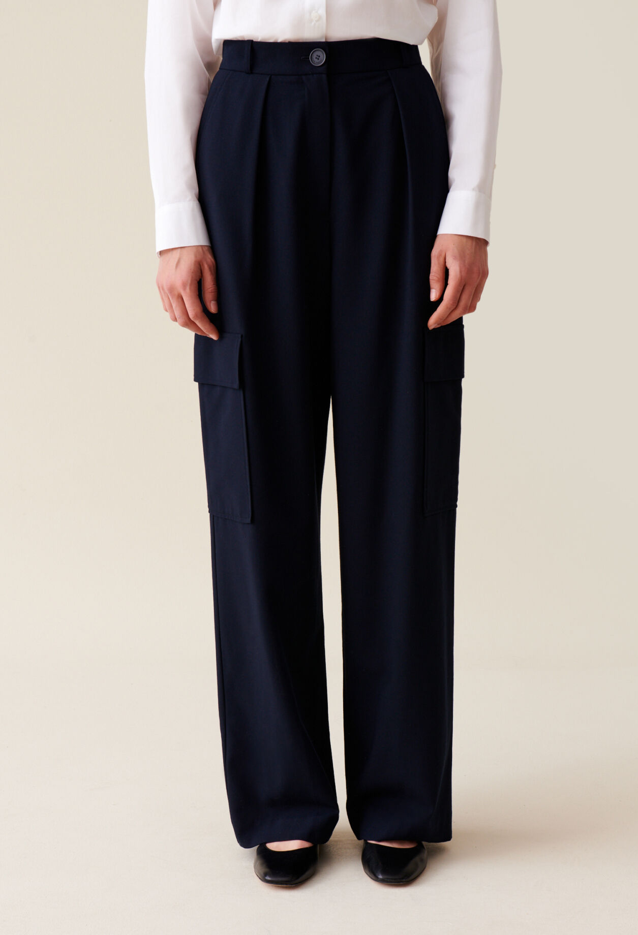 Navy cargo trousers