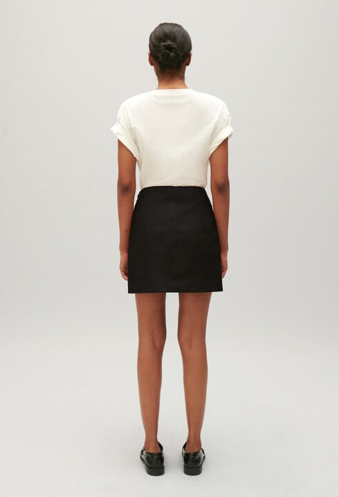 Short leather skirt